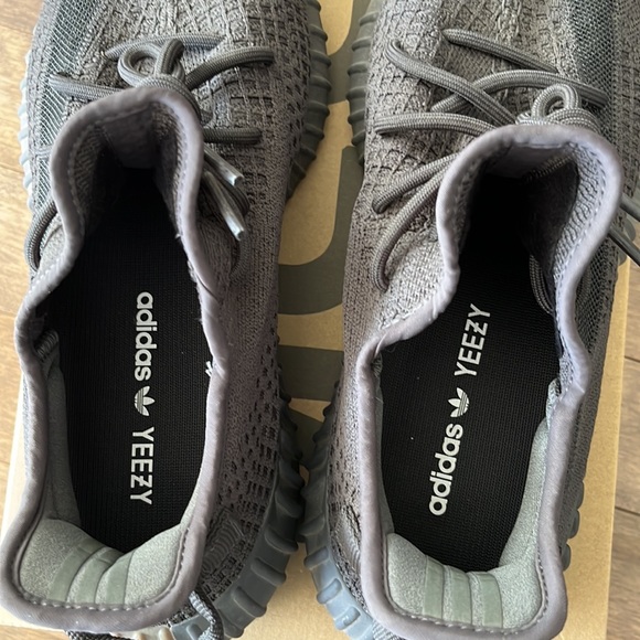 Yeezy boost 350 v2 cinder men size 10 - Picture 2 of 5